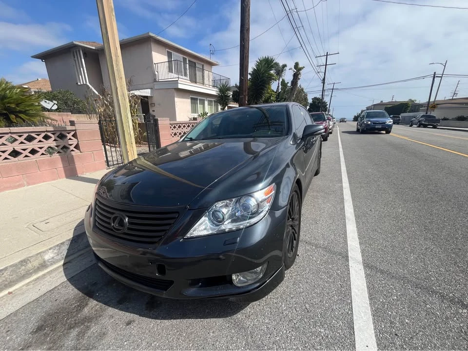 2010 Lexus LS 4th Gen - Image 2 of 7