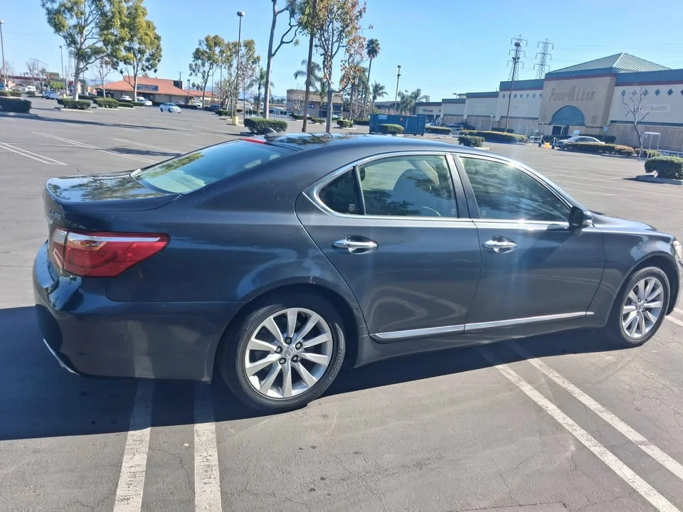 2010 Lexus LS 4th Gen - Image 2 of 14