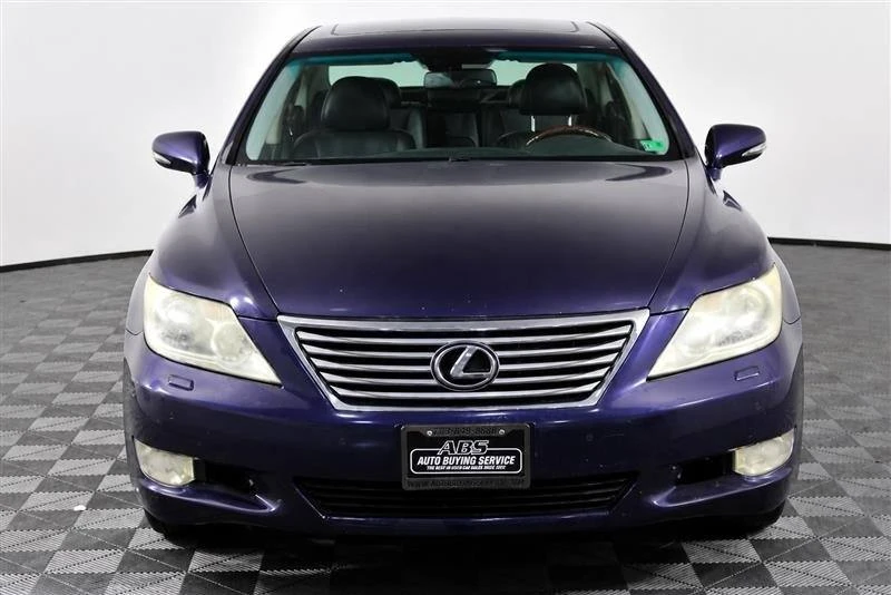 2010 Lexus LS 4th Gen - Image 10 of 20