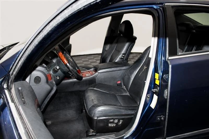 2010 Lexus LS 4th Gen - Image 13 of 20
