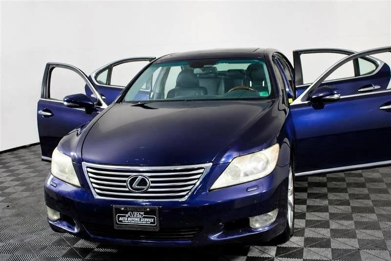 2010 Lexus LS 4th Gen - Image 3 of 20