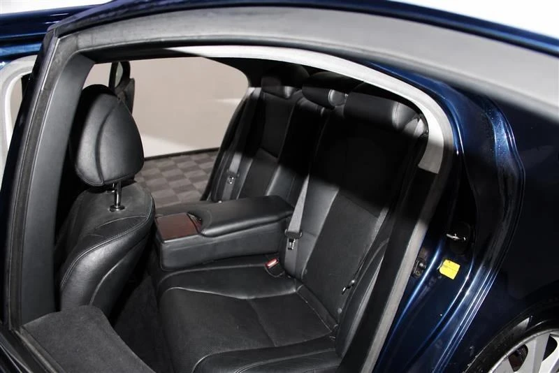 2010 Lexus LS 4th Gen - Image 19 of 20