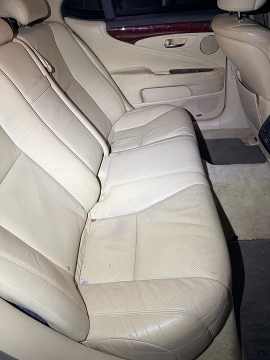 2010 Lexus LS 4th Gen - Image 12 of 23
