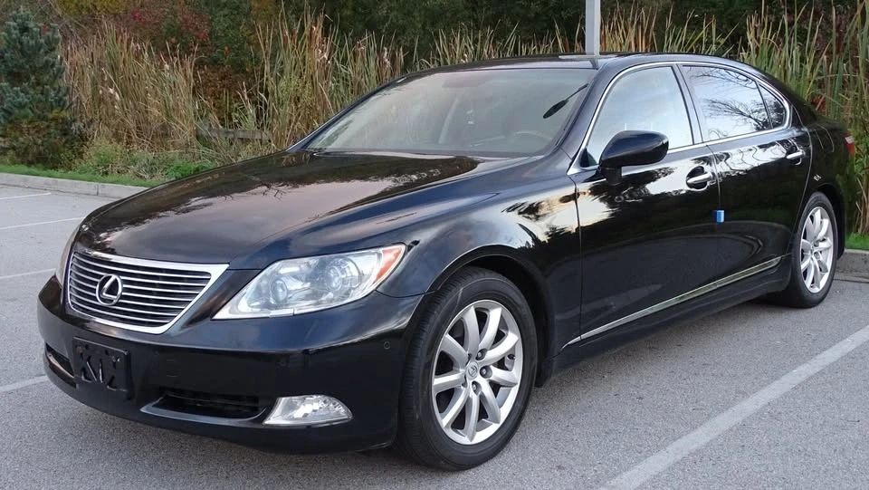2010 Lexus LS 4th Gen - Image 6 of 20