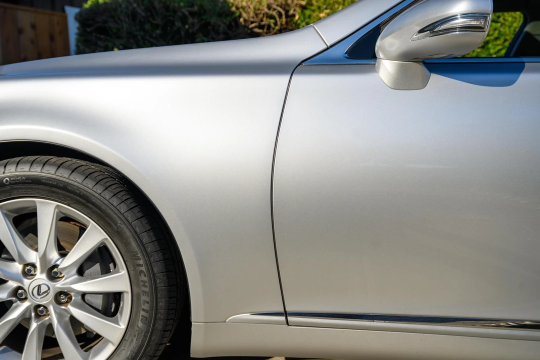 2010 Lexus LS 4th Gen - Image 20 of 31