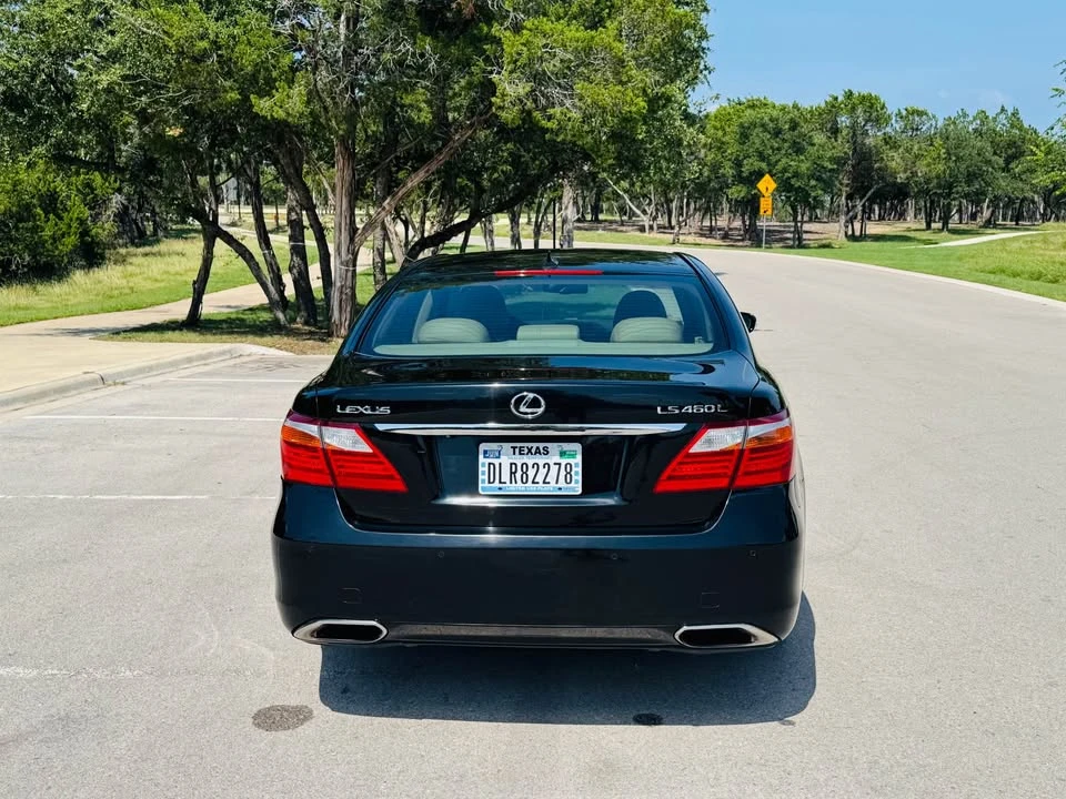 2010 Lexus LS 4th Gen - Image 4 of 19