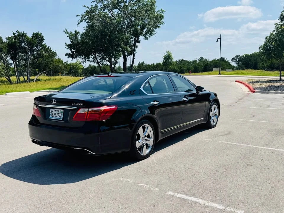 2010 Lexus LS 4th Gen - Image 8 of 19