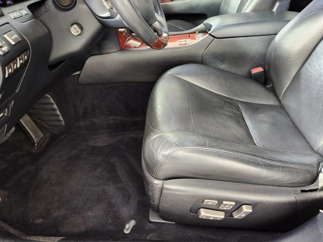 2010 Lexus LS 4th Gen - Image 10 of 20