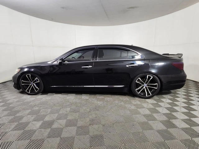 2010 Lexus LS 4th Gen - Image 3 of 20