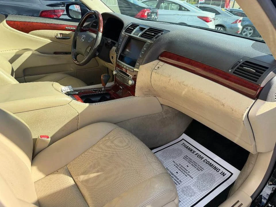 2010 Lexus LS 4th Gen - Image 12 of 13