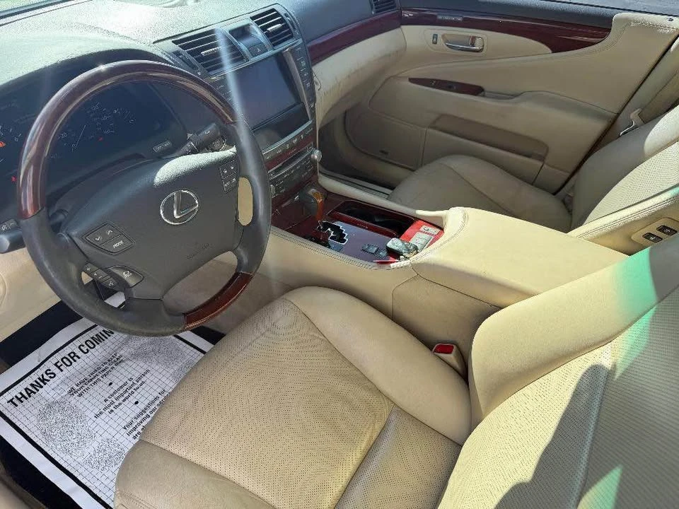2010 Lexus LS 4th Gen - Image 11 of 13