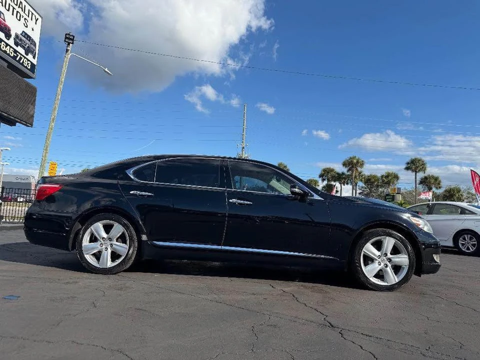 2010 Lexus LS 4th Gen - Image 8 of 13