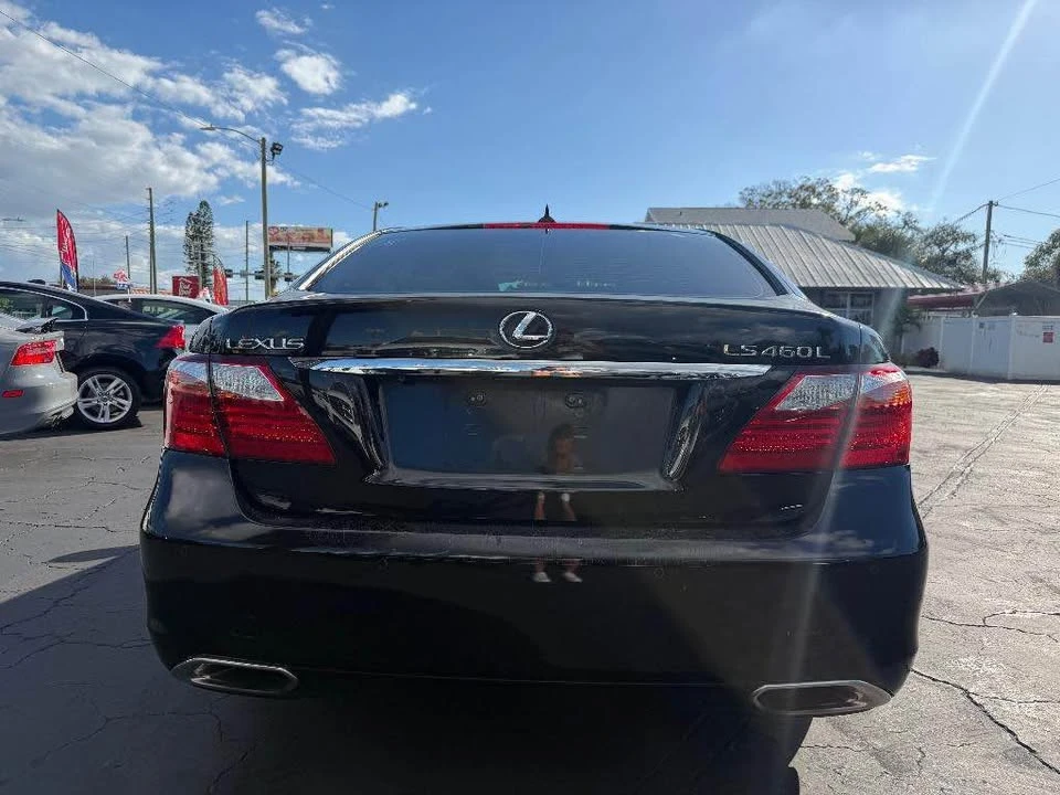 2010 Lexus LS 4th Gen - Image 7 of 13