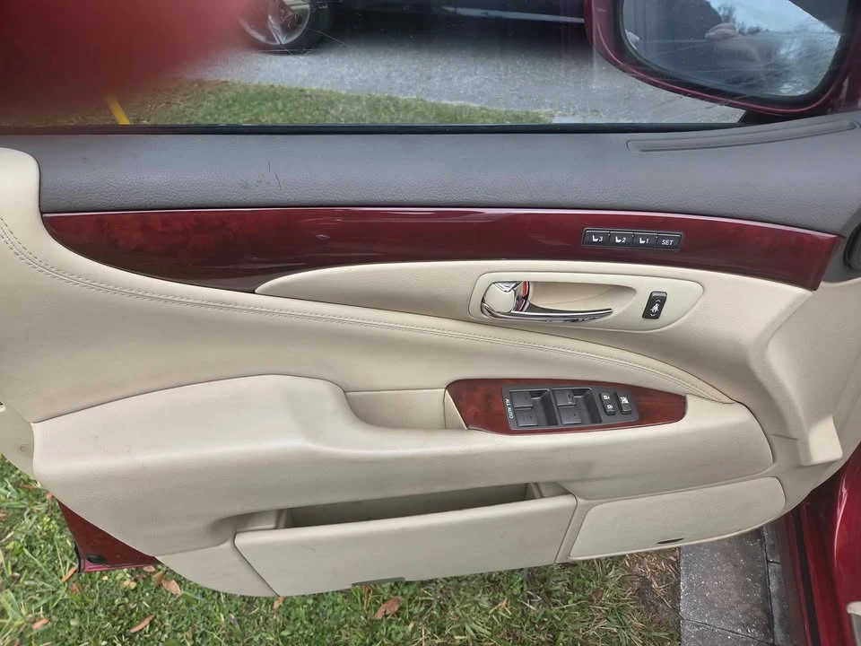 2010 Lexus LS 4th Gen - Image 10 of 17