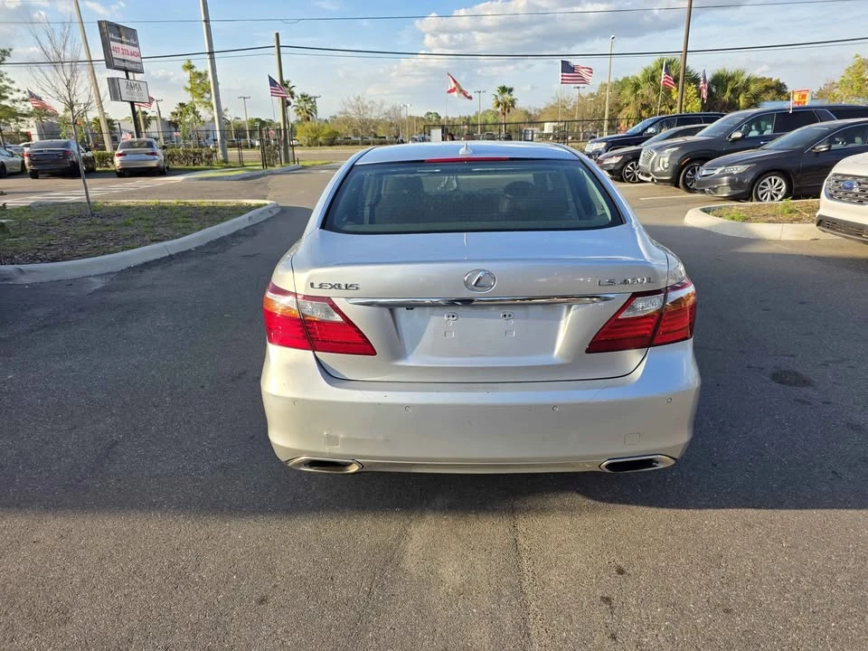 2010 Lexus LS 4th Gen - Image 6 of 15