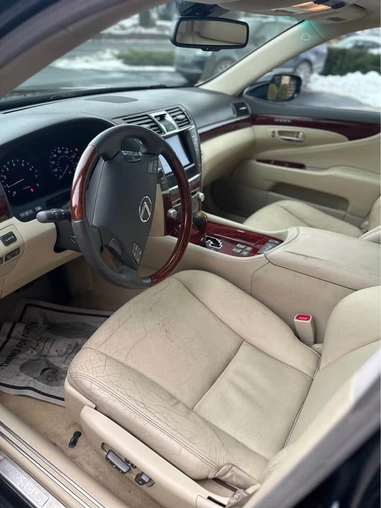 2010 Lexus LS 4th Gen - Image 6 of 14