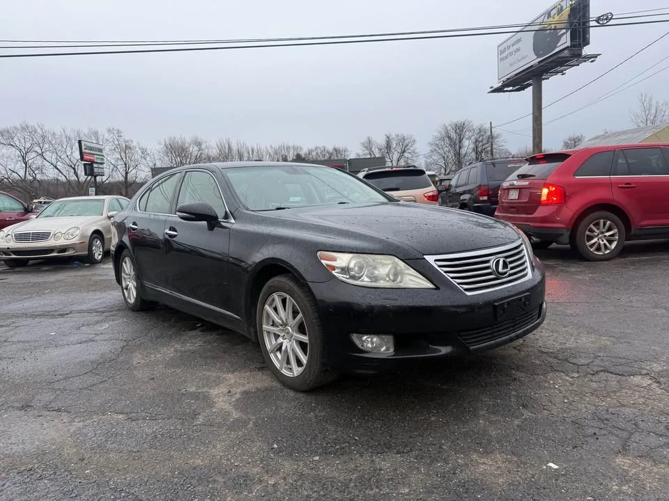 2010 Lexus LS 4th Gen - Image 3 of 12