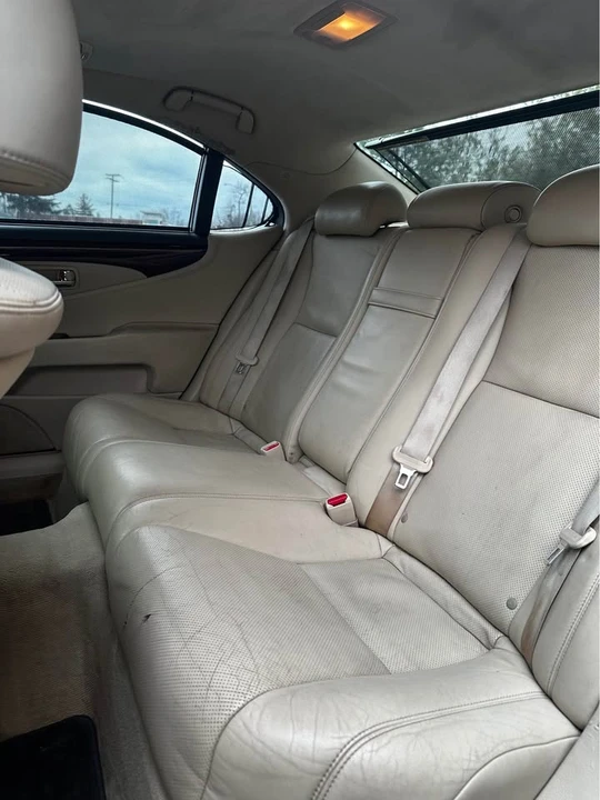 2010 Lexus LS 4th Gen - Image 10 of 14