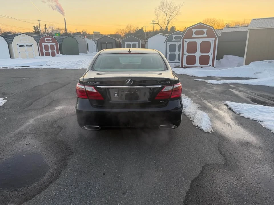 2010 Lexus LS 4th Gen - Image 8 of 15