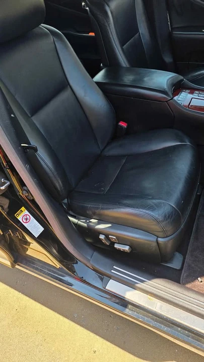 2010 Lexus LS 4th Gen - Image 8 of 9
