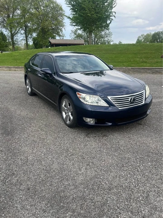2010 Lexus LS 4th Gen - Image 2 of 12