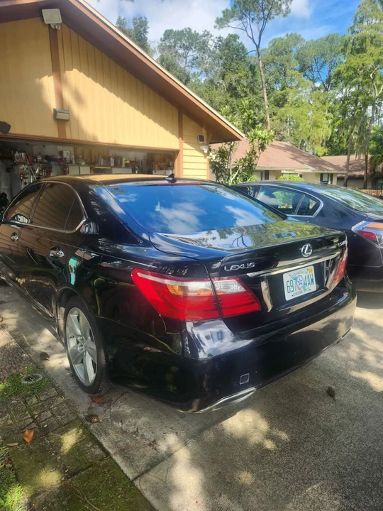 2010 Lexus LS 4th Gen - Image 3 of 9