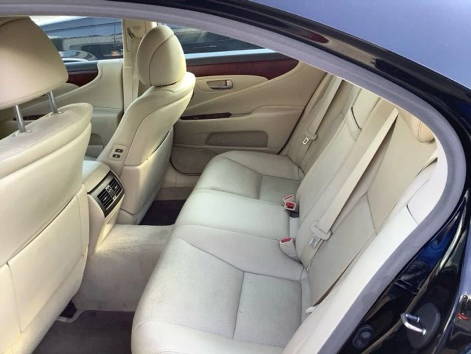 2010 Lexus LS 4th Gen - Image 6 of 6