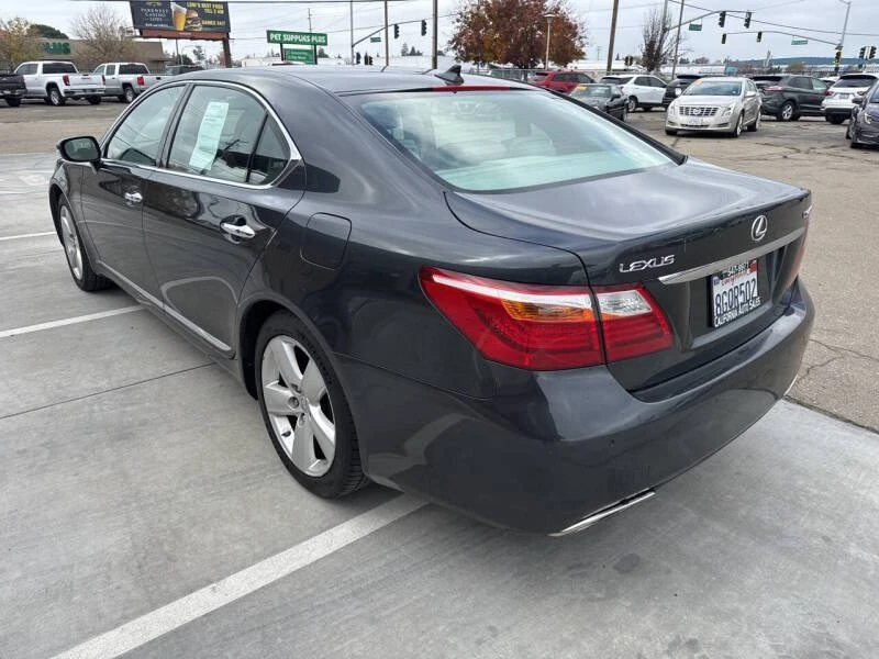 2010 Lexus LS 4th Gen - Image 2 of 9