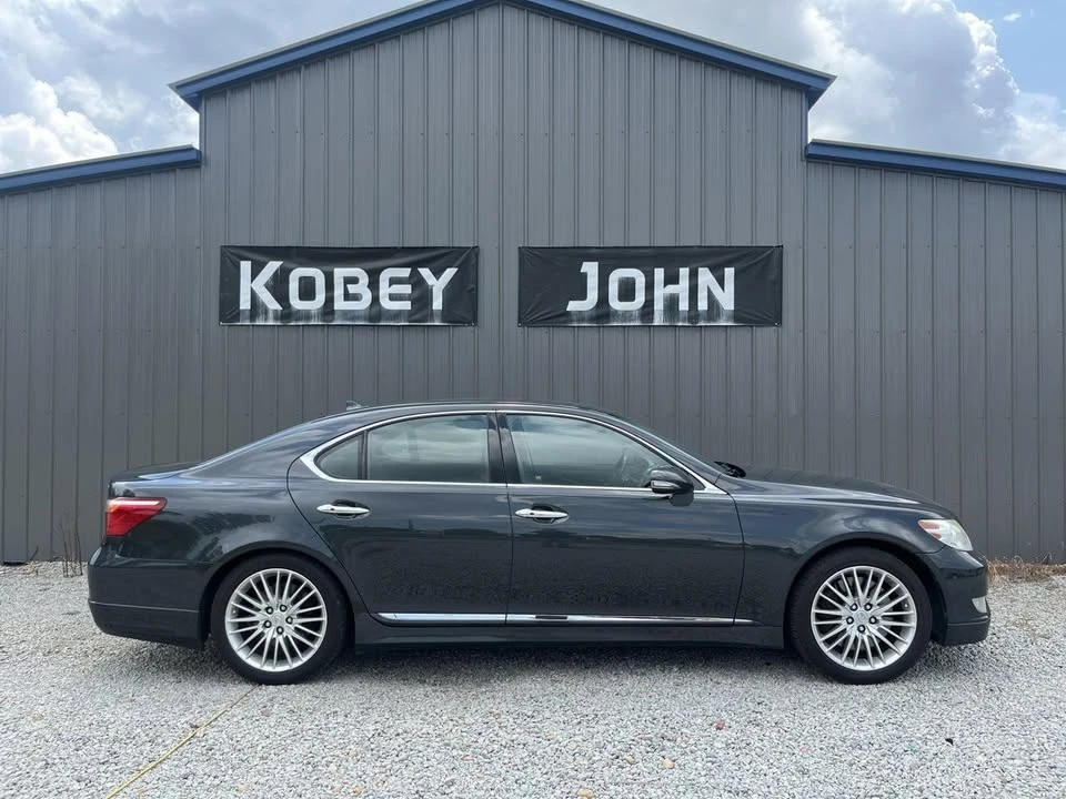 2010 Lexus LS 4th Gen - Image 7 of 20