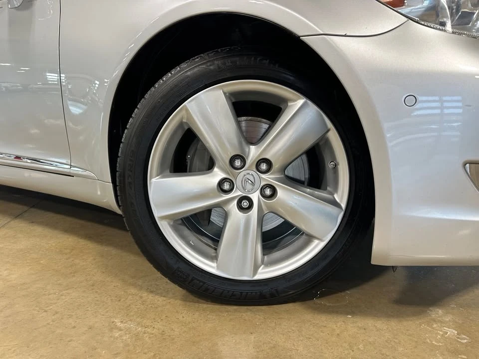 2010 Lexus LS 4th Gen - Image 7 of 20