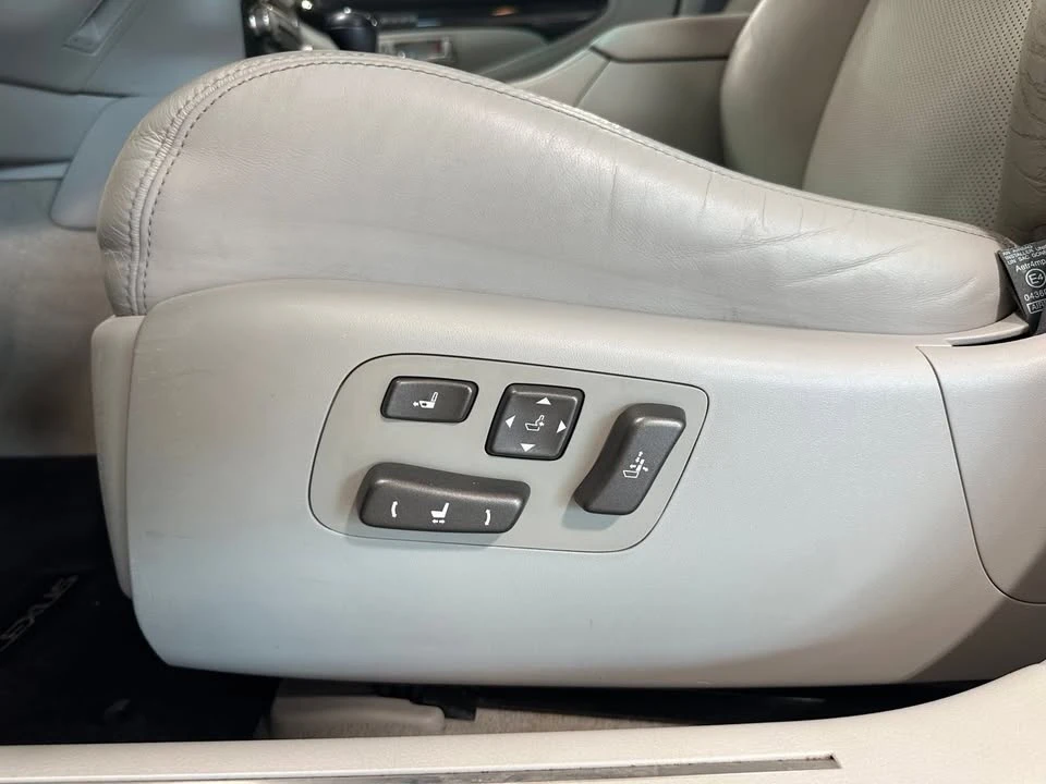 2010 Lexus LS 4th Gen - Image 11 of 20