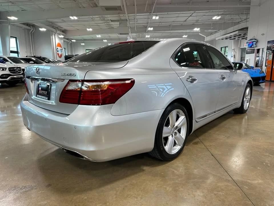 2010 Lexus LS 4th Gen - Image 5 of 20