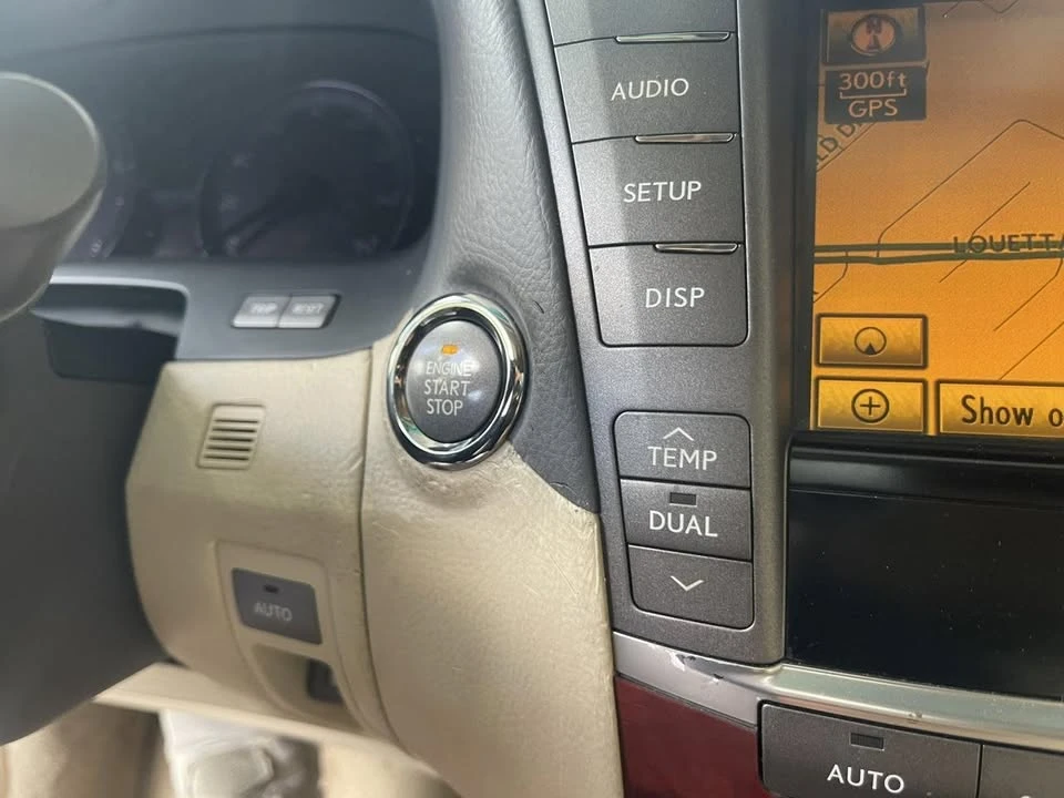 2010 Lexus LS 4th Gen - Image 12 of 20