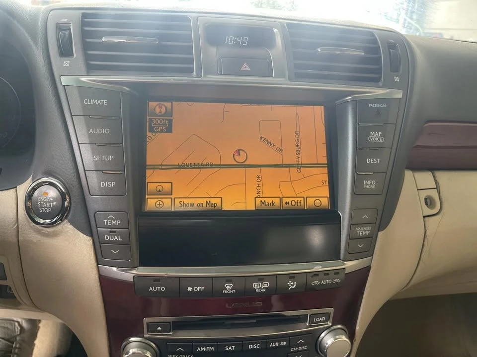 2010 Lexus LS 4th Gen - Image 14 of 20