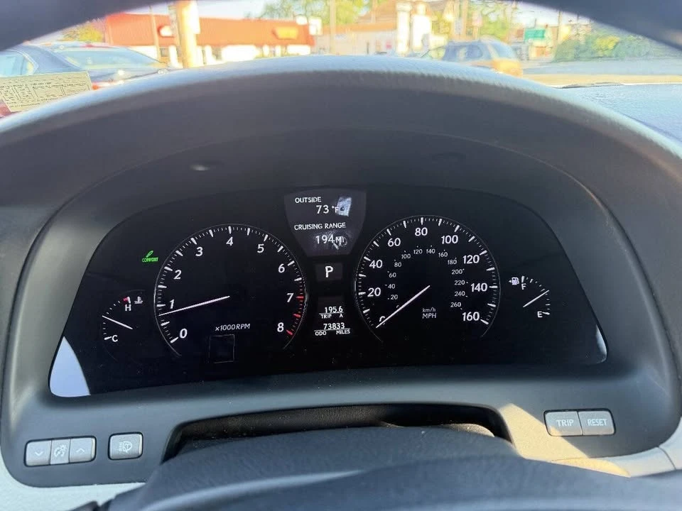 2010 Lexus LS 4th Gen - Image 14 of 20