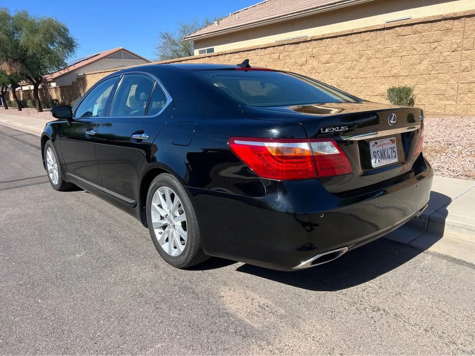 2010 Lexus LS 4th Gen - Image 6 of 17