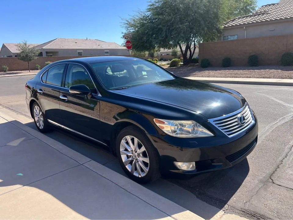 2010 Lexus LS 4th Gen - Image 3 of 17
