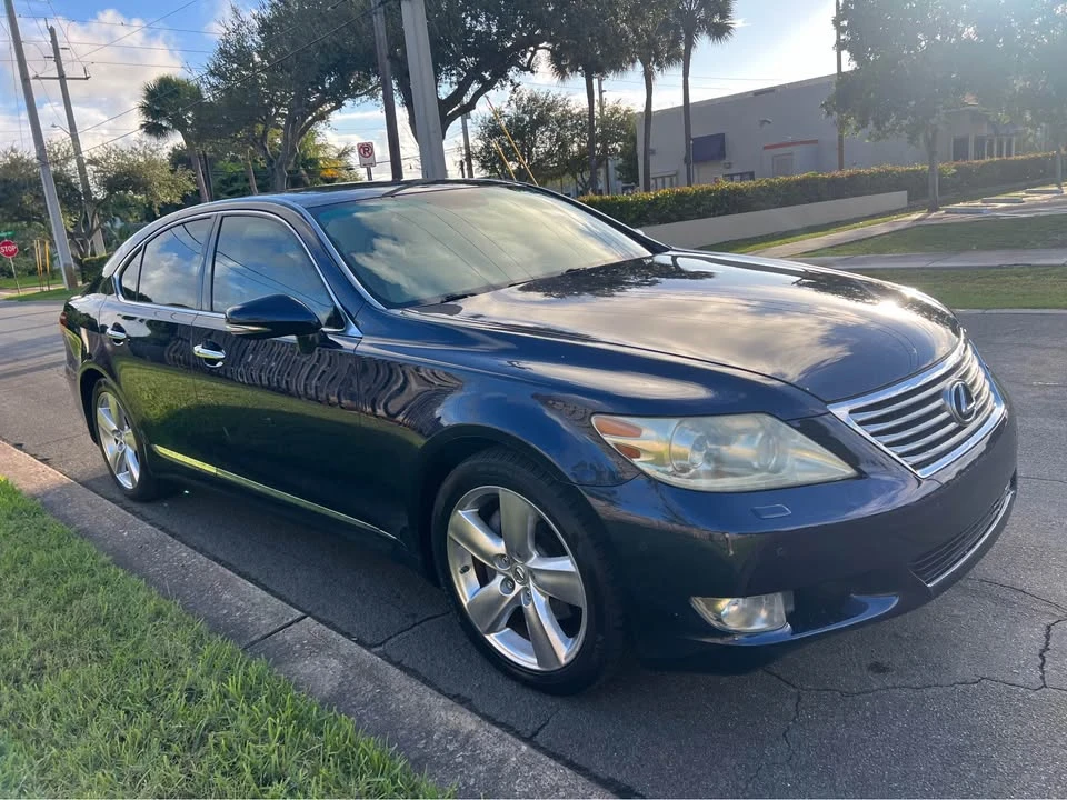 2010 Lexus LS 4th Gen - Image 3 of 9