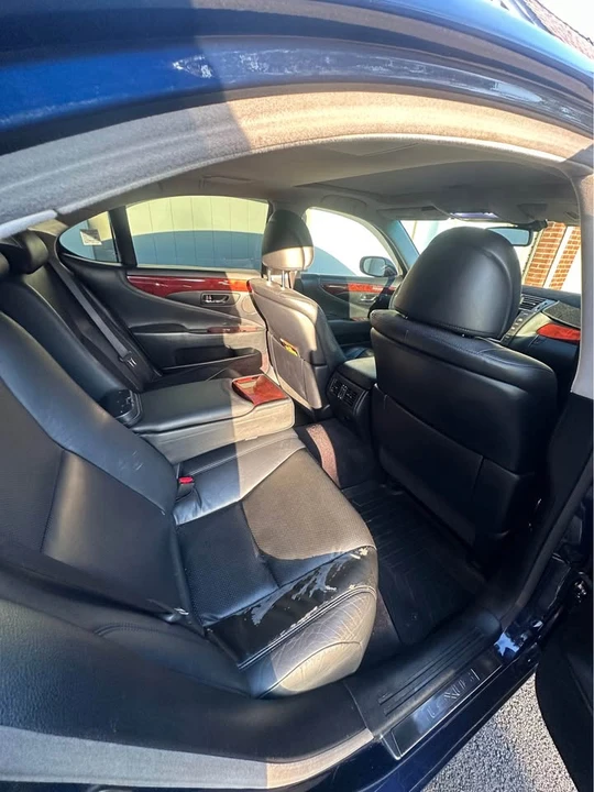 2010 Lexus LS 4th Gen - Image 9 of 9