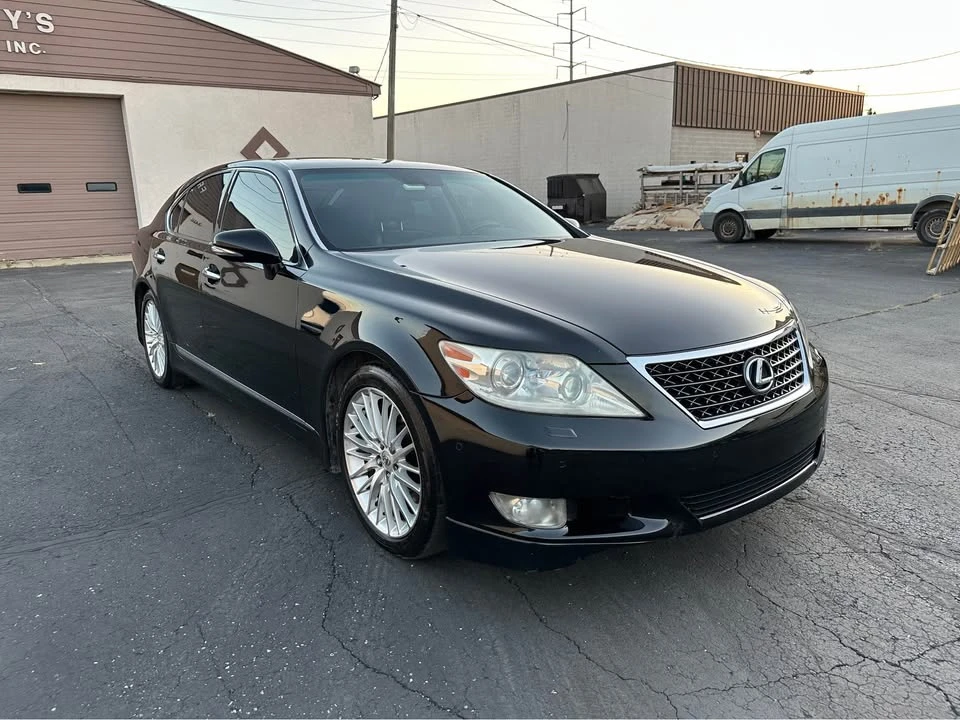2010 Lexus LS 4th Gen - Image 3 of 20