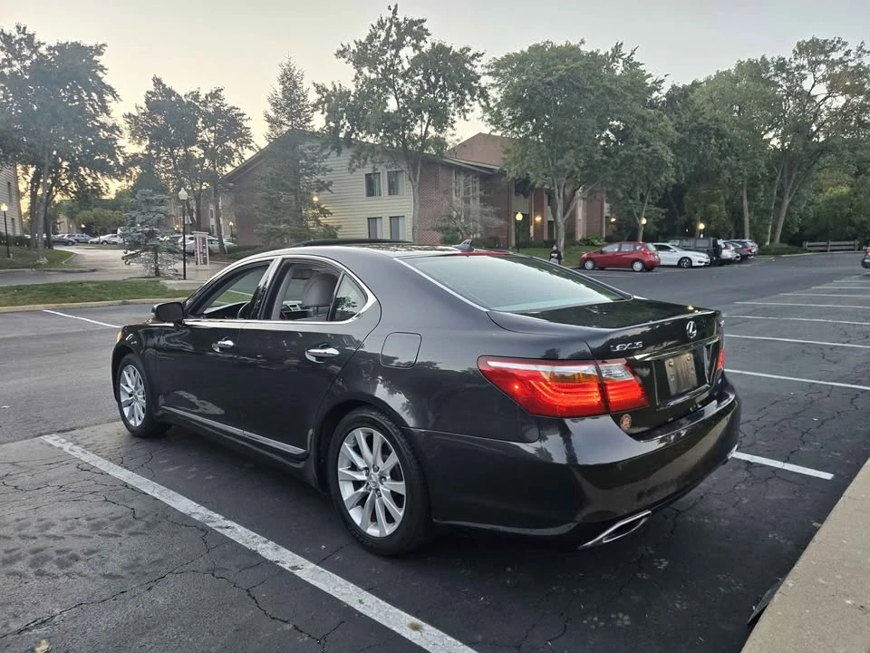 2010 Lexus LS 4th Gen - Image 3 of 11