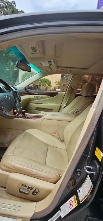 2010 Lexus LS 4th Gen - Image 10 of 18