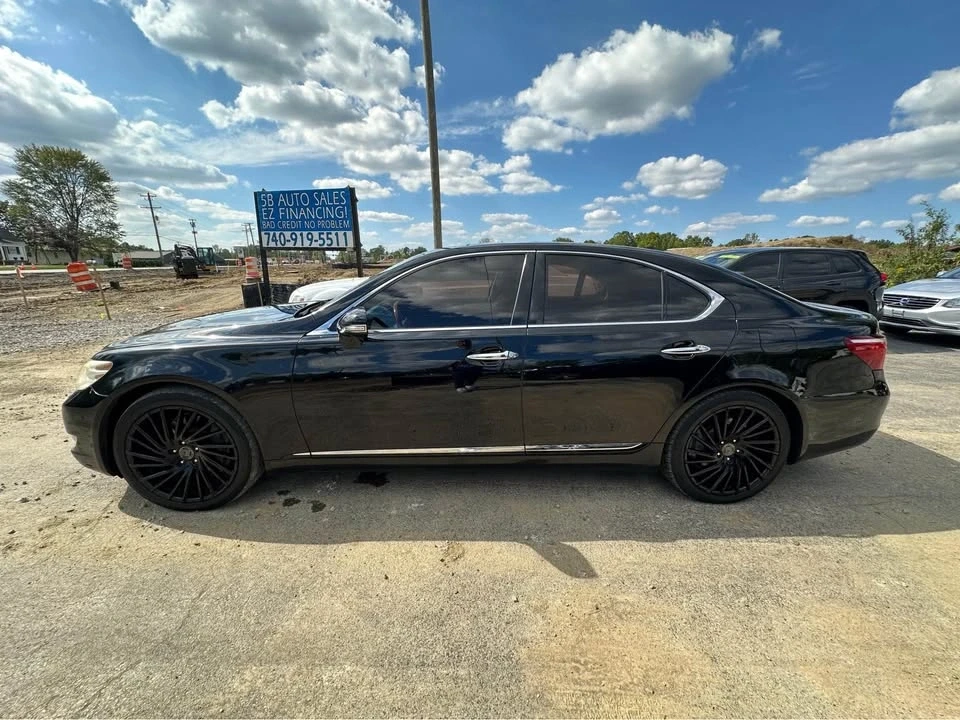 2010 Lexus LS 4th Gen - Image 3 of 13