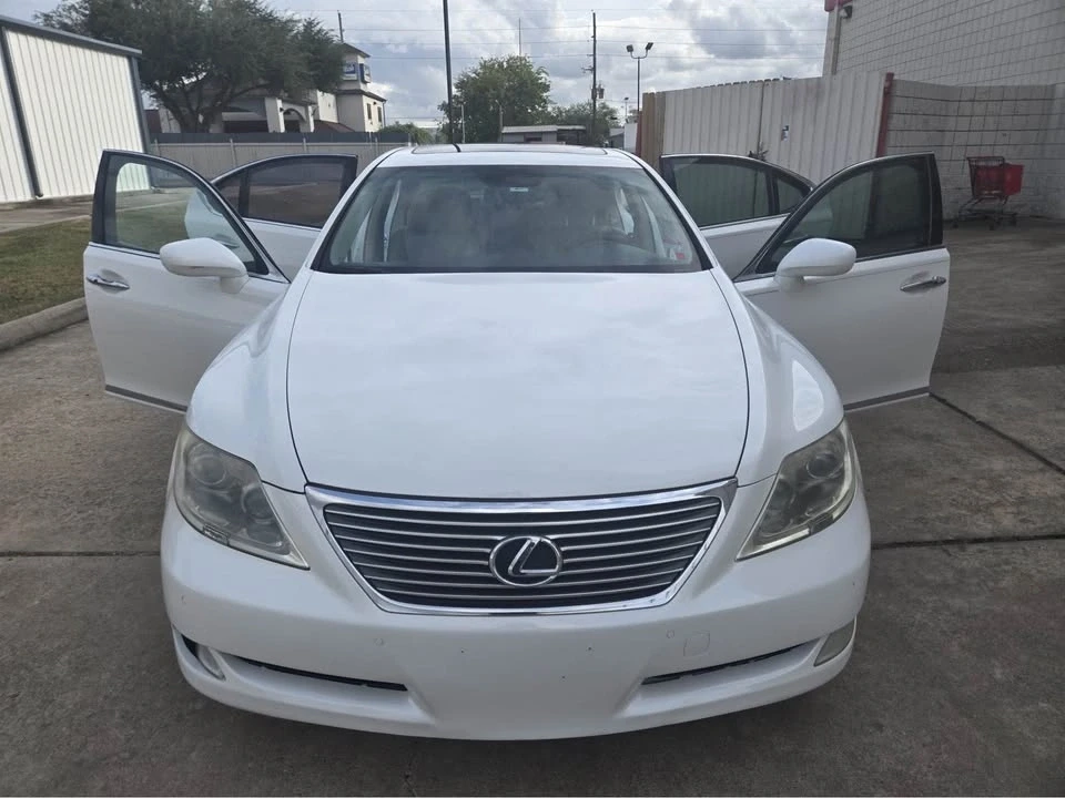 2010 Lexus LS 4th Gen - Image 20 of 20