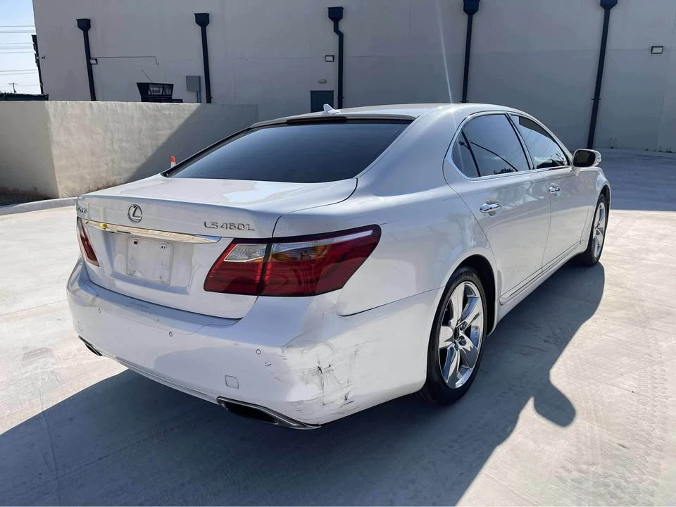 2010 Lexus LS 4th Gen - Image 3 of 15