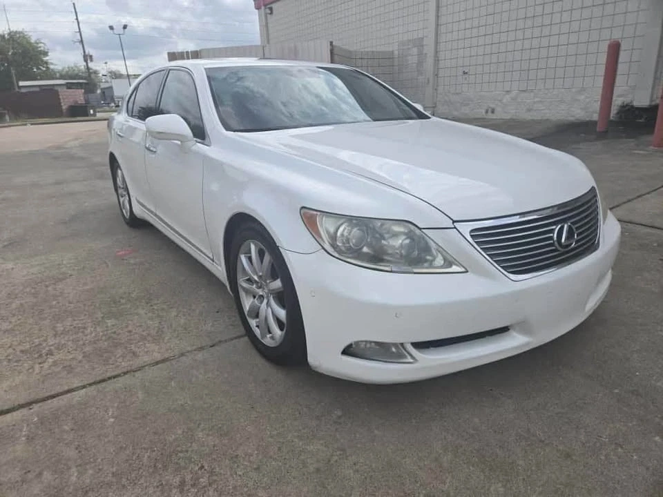 2010 Lexus LS 4th Gen - Image 2 of 20
