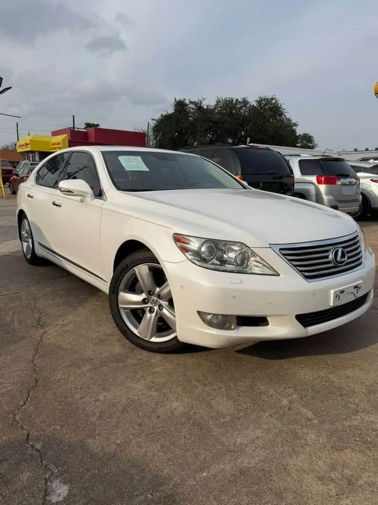 2010 Lexus LS 4th Gen - Image 2 of 14