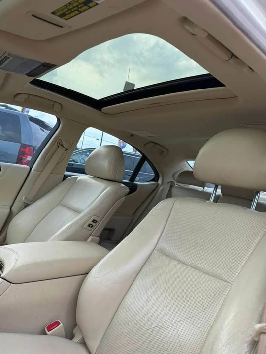 2010 Lexus LS 4th Gen - Image 14 of 14
