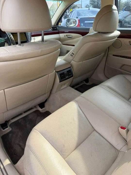 2010 Lexus LS 4th Gen - Image 7 of 14