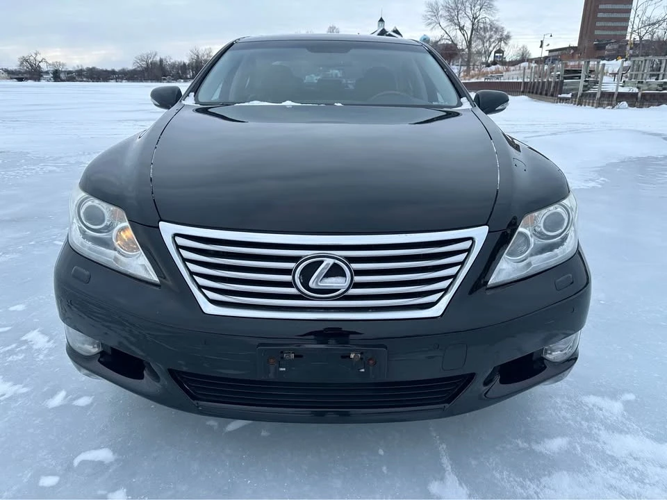 2010 Lexus LS 4th Gen - Image 8 of 20